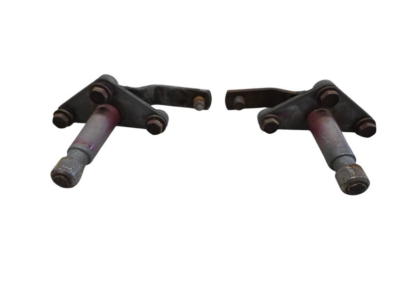 79 - 93 Dodge D150 Wiper Transmission Spindles (Pair) 4085890 OEM