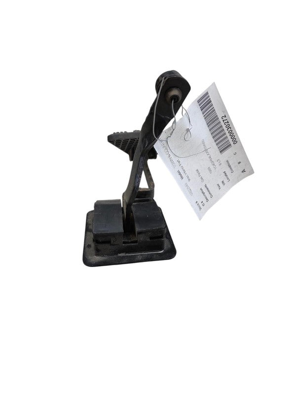 Gas Accelerator Pedal Assembly fits 96 - 07 Dodge Caravan OEM 4612223