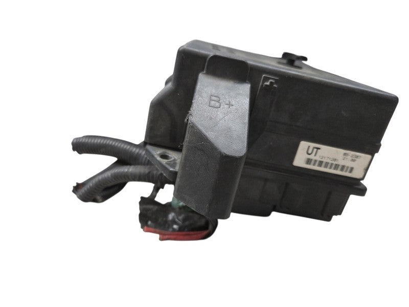 98 - 99 Chevrolet Blazer Fuse Juntion Box Module 12171201 OEM GMC Jimm