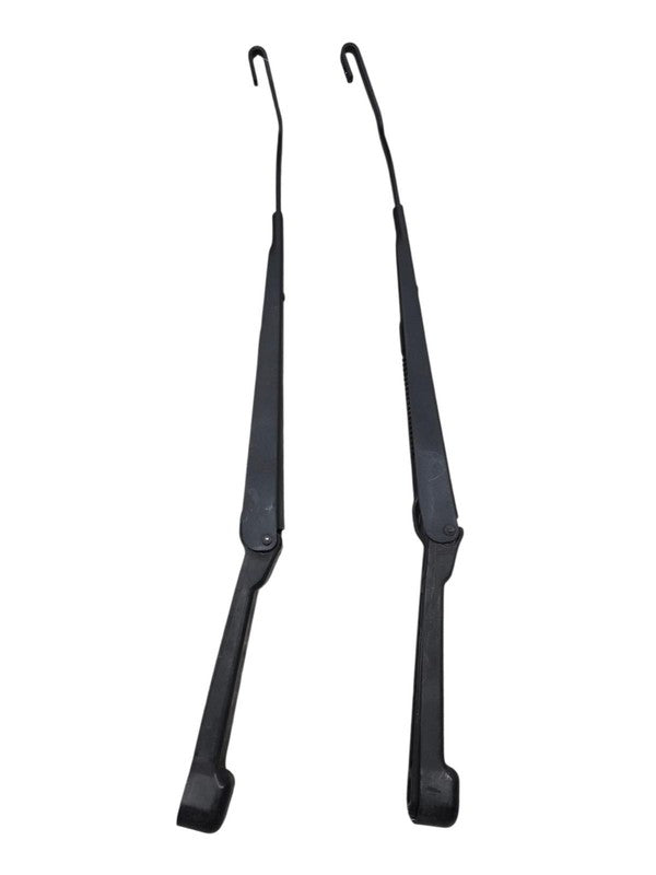 94 - 04 Chevrolet S10 Windshield Wiper Arms Pair OEM
