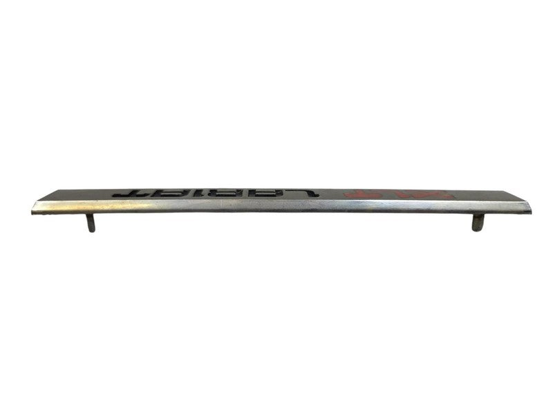 87-91 Ford F-150 F-250 F-350 XLT LARIAT Fender Emblem E7TB-16702-DA OE