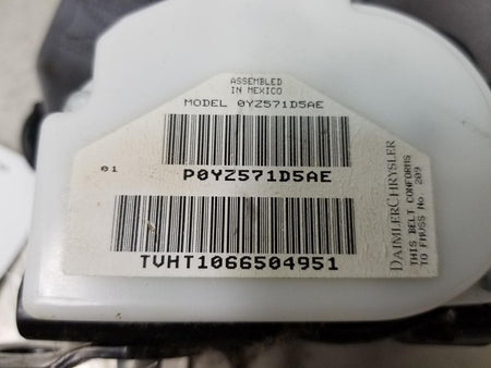 05 - 07 Dodge Caravan Left Front Seat Belt Retractor Driver Side Gray