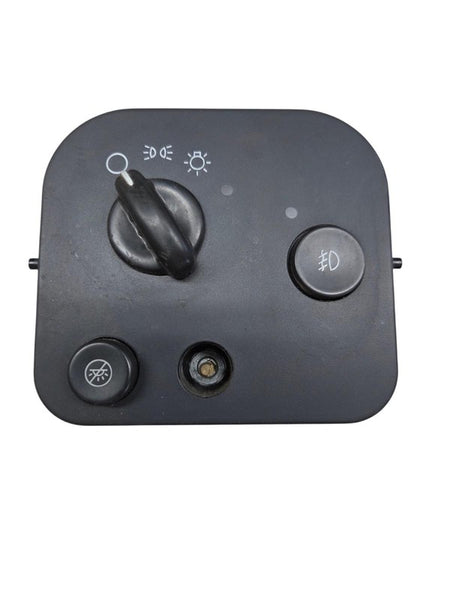 02-09 GMC Envoy Chevy Trailblazer Headlight Fog Switch 15157677 No Kno