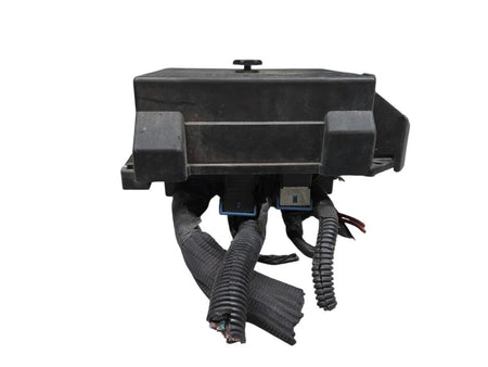 98 - 99 Chevrolet Blazer Fuse Juntion Box Module 12171201 OEM GMC Jimm