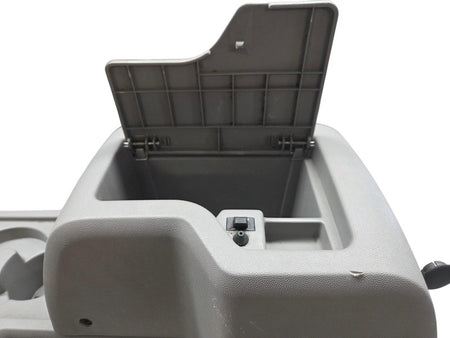 02 - 05 Saturn Vue Center Console Gray OEM