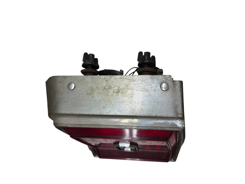 81 - 84 Pontiac Grand Prix Tail Light Assembly Right Passenger Side Ta