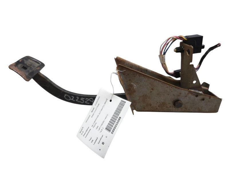 91 - 96 Jeep Cherokee Brake Pedal Assembly OEM