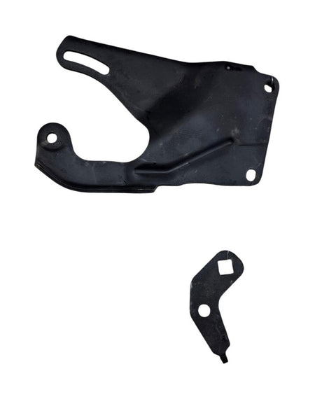 1987 - 1989 Dodge Dakota 3.9 L Power Steering Pump Bracket OEM