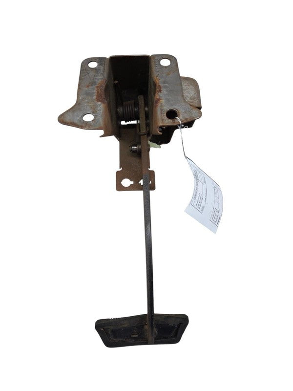 1991 - 1996 Jeep Cherokee Brake Pedal Assembly