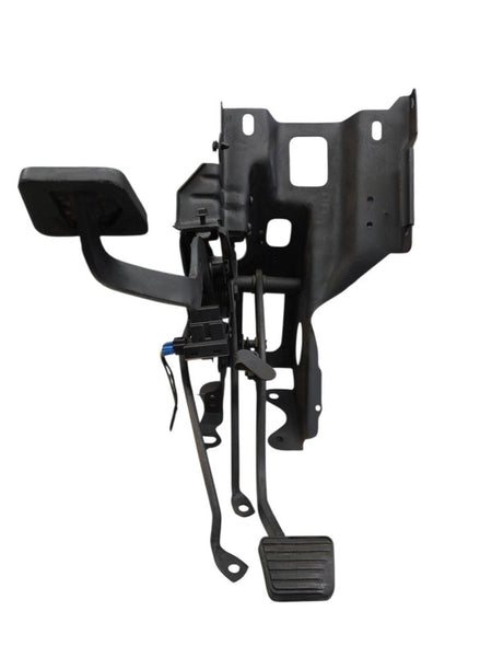 86 - 93 Chevrolet S10 Clutch and Brake Pedal Assembly OEM GMC S15