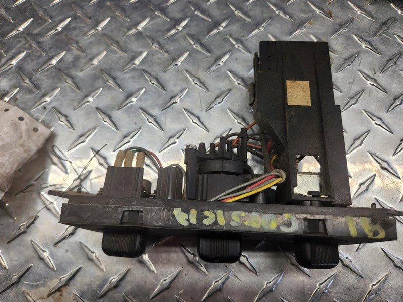 Dash Heater Control fits 91 - 93 Chevrolet Beretta Corsica 01229455