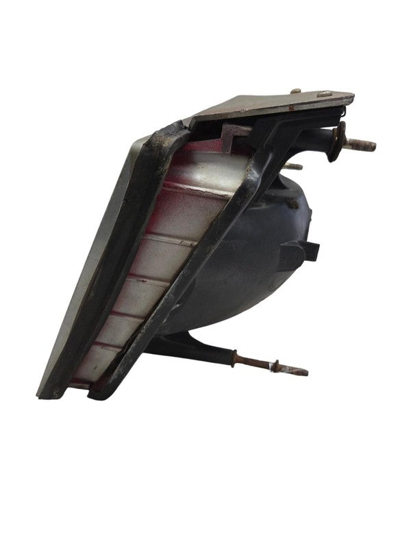 81 - 83 Oldsmobile Cutlass Tail Light Assembly 4 door Right Passenger 