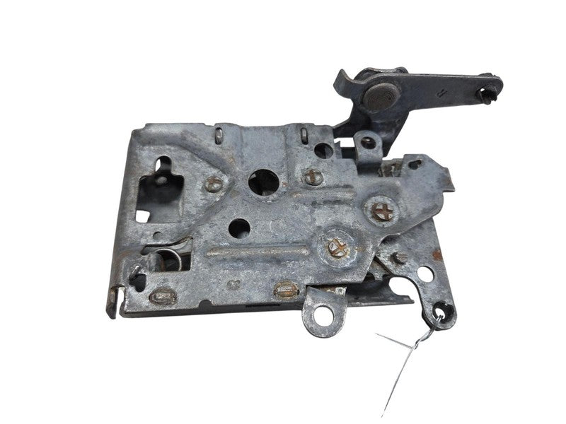 73 - 79 Ford F-150 Door Latch Assembly Right Passenger Side OEM D1AZ65