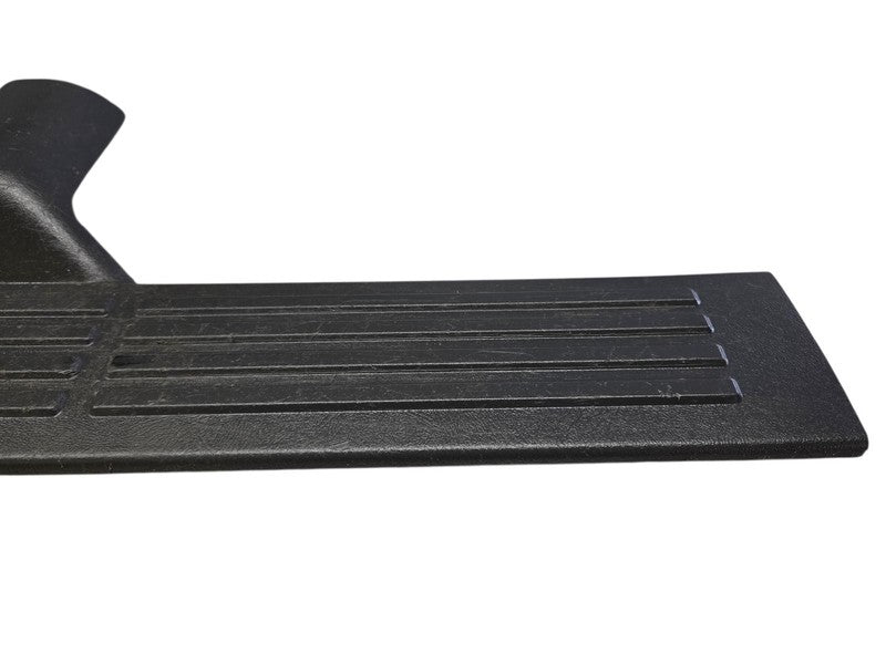 99-06 Front Door Sill Plate fits Chevrolet Silverado GMC Sierra Kick T