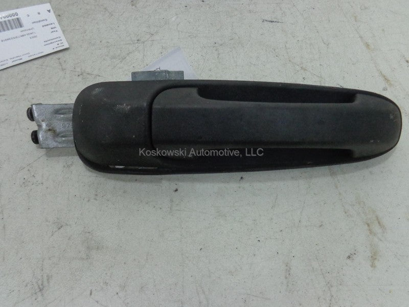 Jeep Liberty Door Handle Right Front Exterior Passenger Side 03 553603