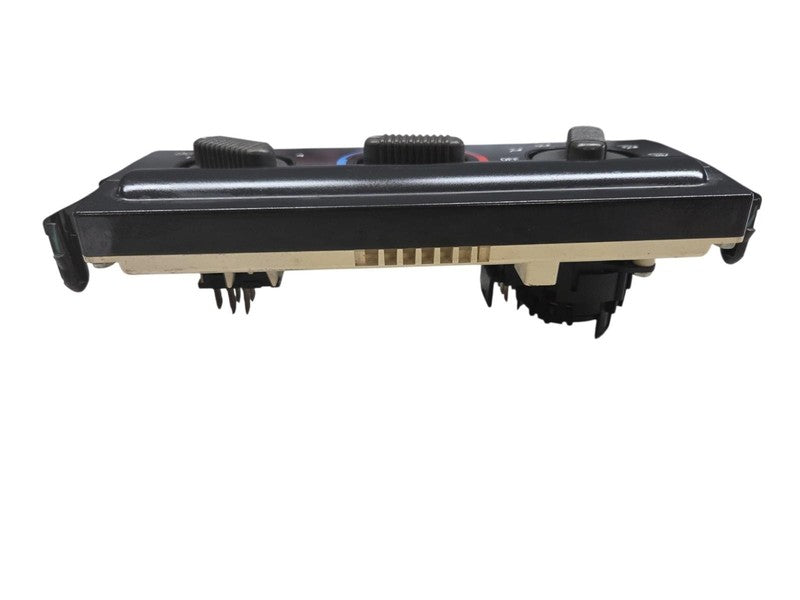 98 - 03 Chevrolet S10 Dash Heater Control w/o AC GMC Sonoma 09351335 1