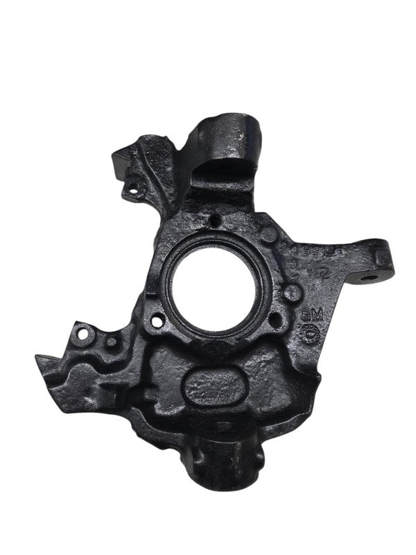 95 - 96 Chevrolet K1500 Left Front Spindle Steering Knuckle 18060561 G