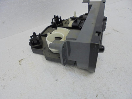 00 - 02 Saturn SC Dash Heater Control OEM 21031429 w/AC