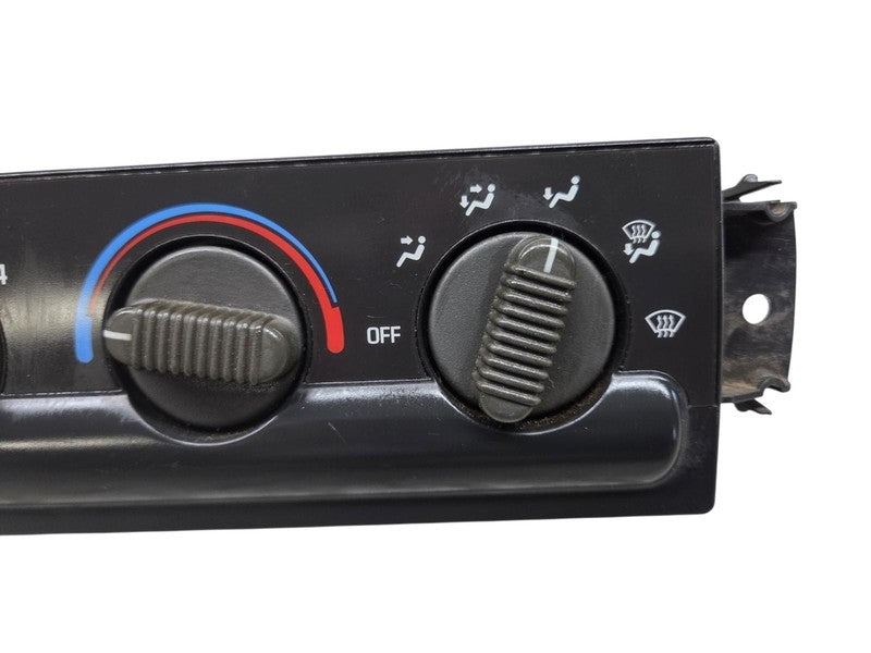 98 - 03 Chevrolet S10 Dash Heater Control w/o AC GMC Sonoma 09351335 1