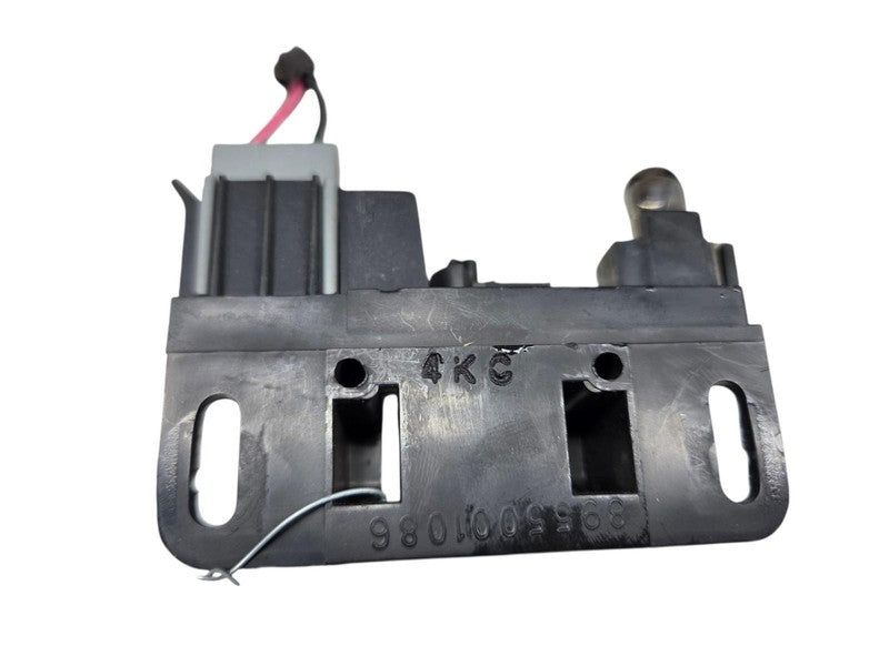 1991 - 1996 Jeep Cherokee Glove Box Lamp 8955001086