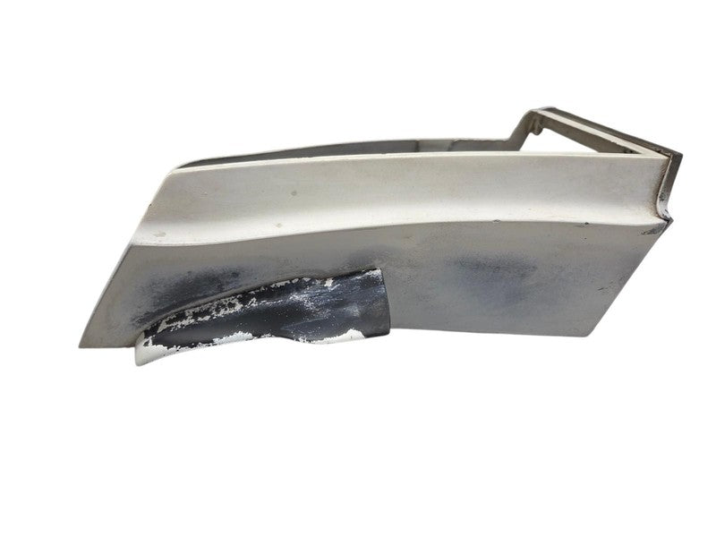 1976 - 1977 Chevrolet Monte Carlo Quarter Panel Extension Tail Light 1