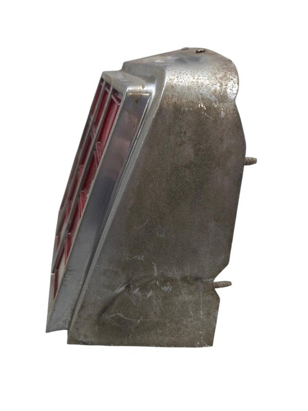 81 - 83 Oldsmobile Cutlass Tail Light Assembly 4 door Left Driver Side