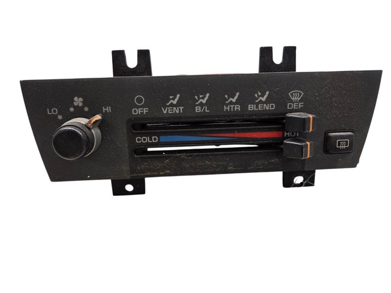 91 - 94 Chevrolet Cavalier Dash Heater Control OEM 16178311 w/o AC