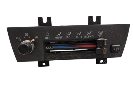 91 - 94 Chevrolet Cavalier Dash Heater Control OEM 16178311 w/o AC