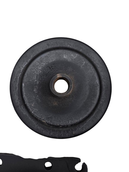 1983 Chevrolet G10 Power Steering Pump Pulley & Brackets