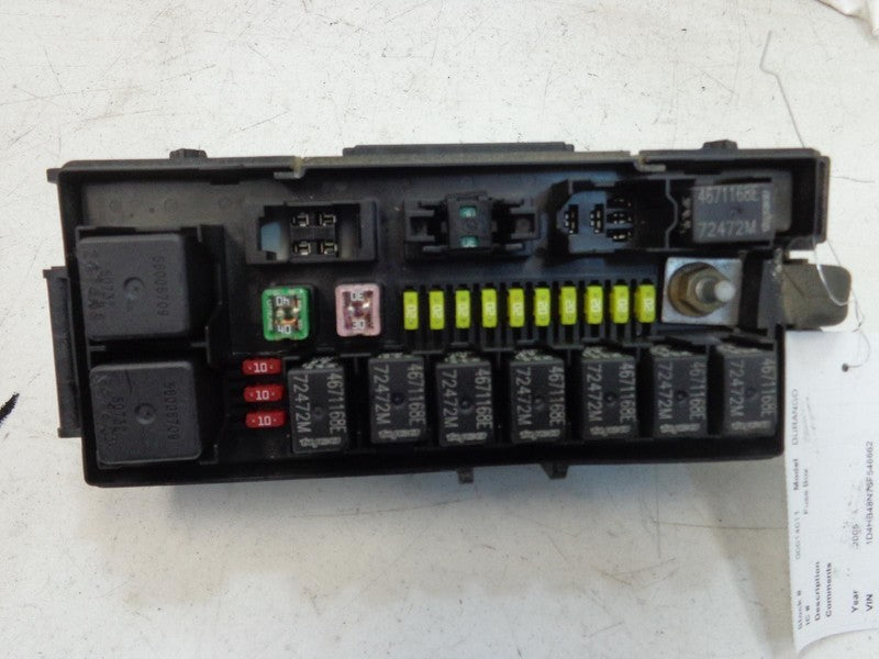 04 - 06 Dodge Durango Engine Fuse Box 04692013AB