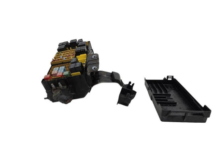 00-03 Ford Ranger Underhood Engine Fuse Box Power Distribution Relay B