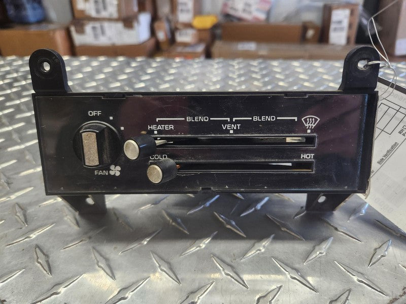 Dash Heater Control fits 1983 Chevy S10 w/o AC