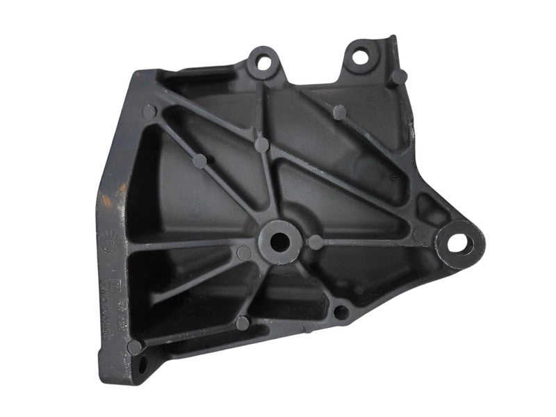 99-06 Chevy Silverado GMC 4.8 5.3 6.0 A/C Compressor Mount Bracket OEM