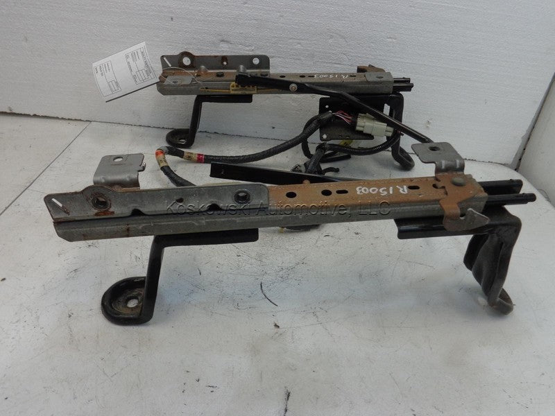 FORD Escape Seat Track Assembly 05 06 07 Right Passenger Side Manual