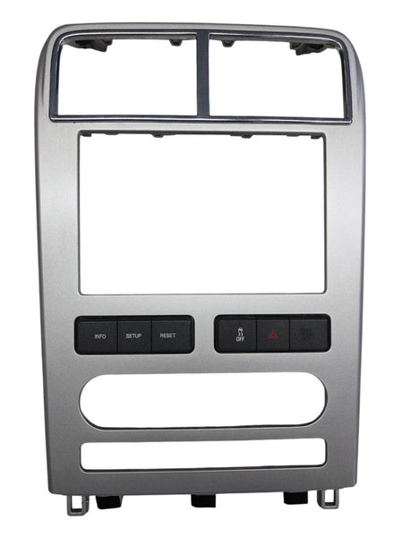 07 - 10 Lincoln MXK Dash Radio Bezel OEM 7A13KW7804302A Silver