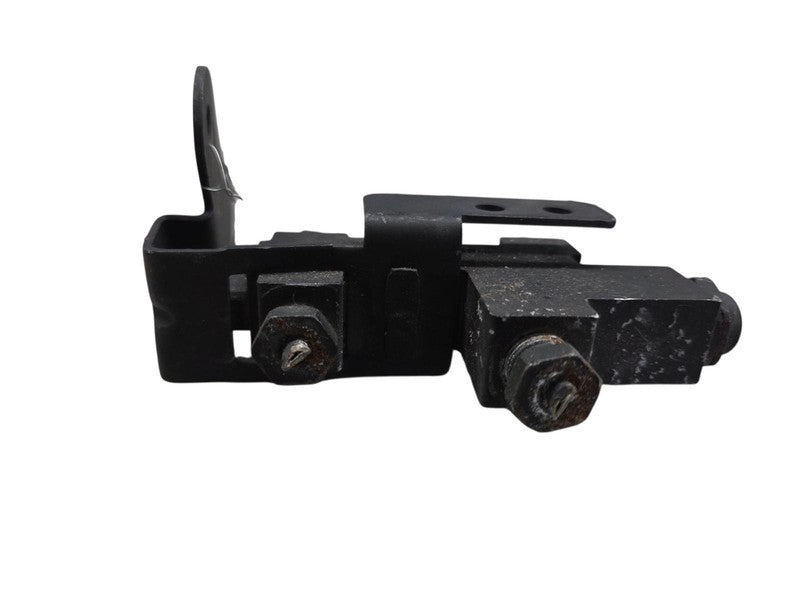 1993 - 1998 Jeep Grand Cherokee Brake Proportioning Valve OEM 52009061