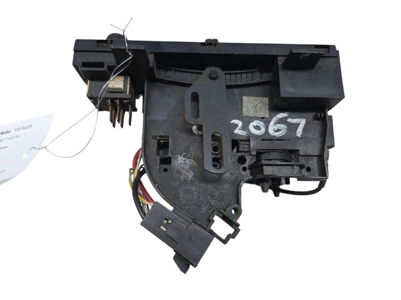 91 - 94 Chevrolet Cavalier Dash Heater Control w/AC OEM w/Rear Defrost