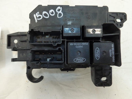 01 - 04 Ford Escape Engine Fuse Box YL8Z14A068AB