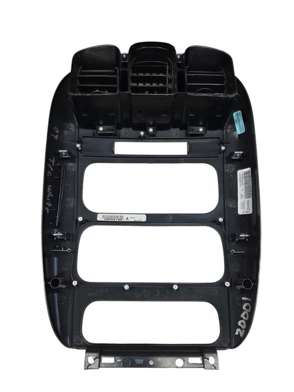 01 - 06 Chrysler Town & Country Dash Center Bezel woodgrain 05009036AA