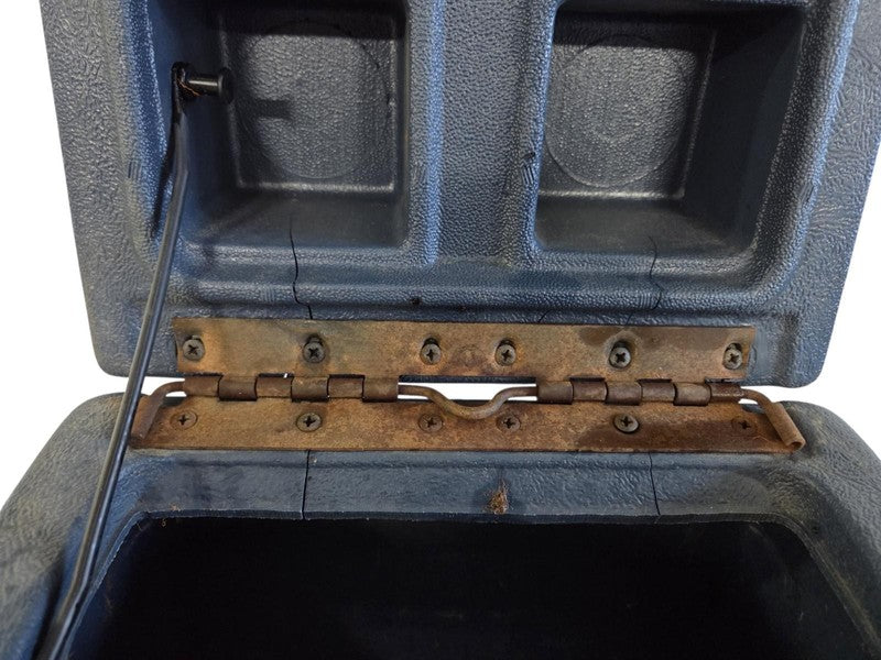 81 - 87 Chevrolet C10 Center Console Blazer Jimmy Suburban Blue GMC K1