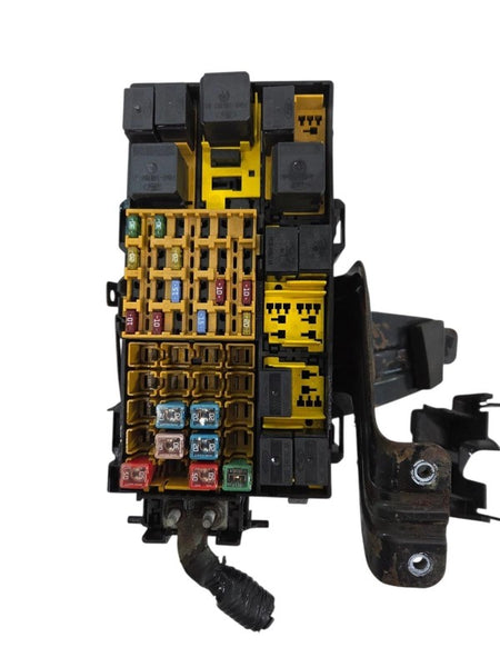 00-03 Ford Ranger Underhood Engine Fuse Box Power Distribution Relay B