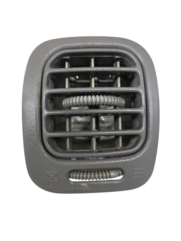 98 - 01 Chevrolet S10 Dash Vent Right Side OEM 15013806 Gray GMC Sonom