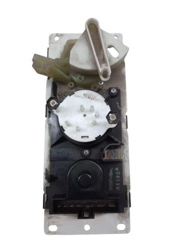 97 - 98 Jeep Cherokee Dash Heater Control OEM w/AC 05011343AA