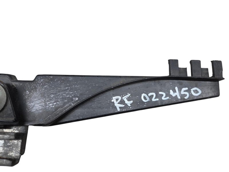 82 - 93 Chevrolet S10 Lower Door Glass Sash Window Bracket GMC 1556473
