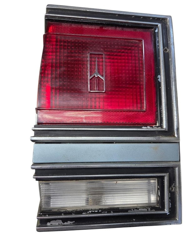 1983 Oldsmobile Custom Cruiser Tail Light Assembly Left Driver Side OE