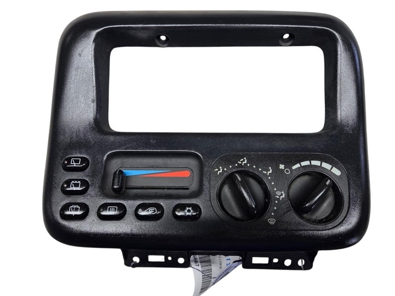 1996 Dodge Caravan Heater Control w/ Dash Panel OEM 04677215