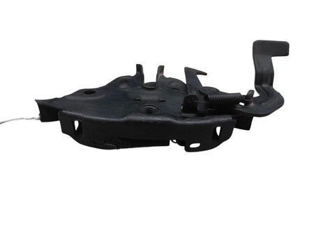 1998 - 2004 Nissan Frontier Hood Latch Assembly Xterra OEM 65601-3S500