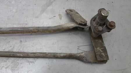 82 - 91 Chevrolet Cavalier Wiper Transmission Linkage OEM Pontiac Sunb