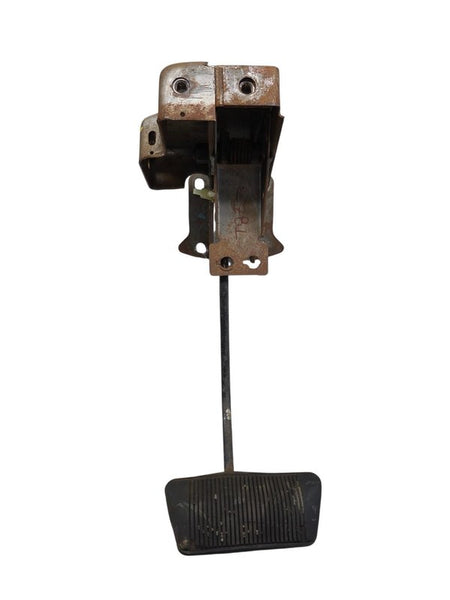 1991 - 1996 Jeep Cherokee Brake Pedal Assembly