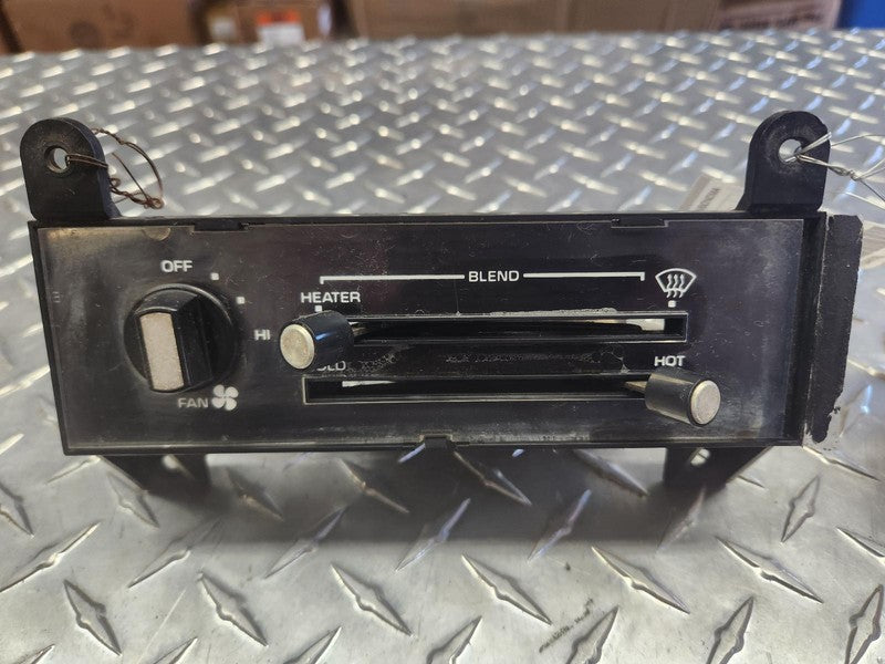 Dash Heater Control fits 82 83 84 85 Chevy S10 16014351 w/o AC